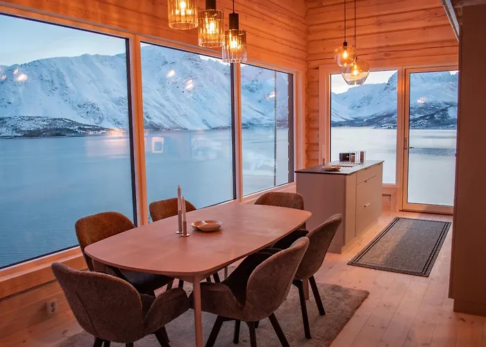 Sommarbukt Tind - Luxury Fjord Lodge Near Tromso
