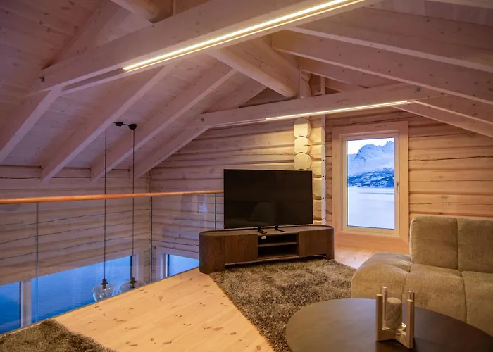 Vakantiehuis Sommarbukt Tind - Luxury Fjord Lodge Near Tromso Tromsø